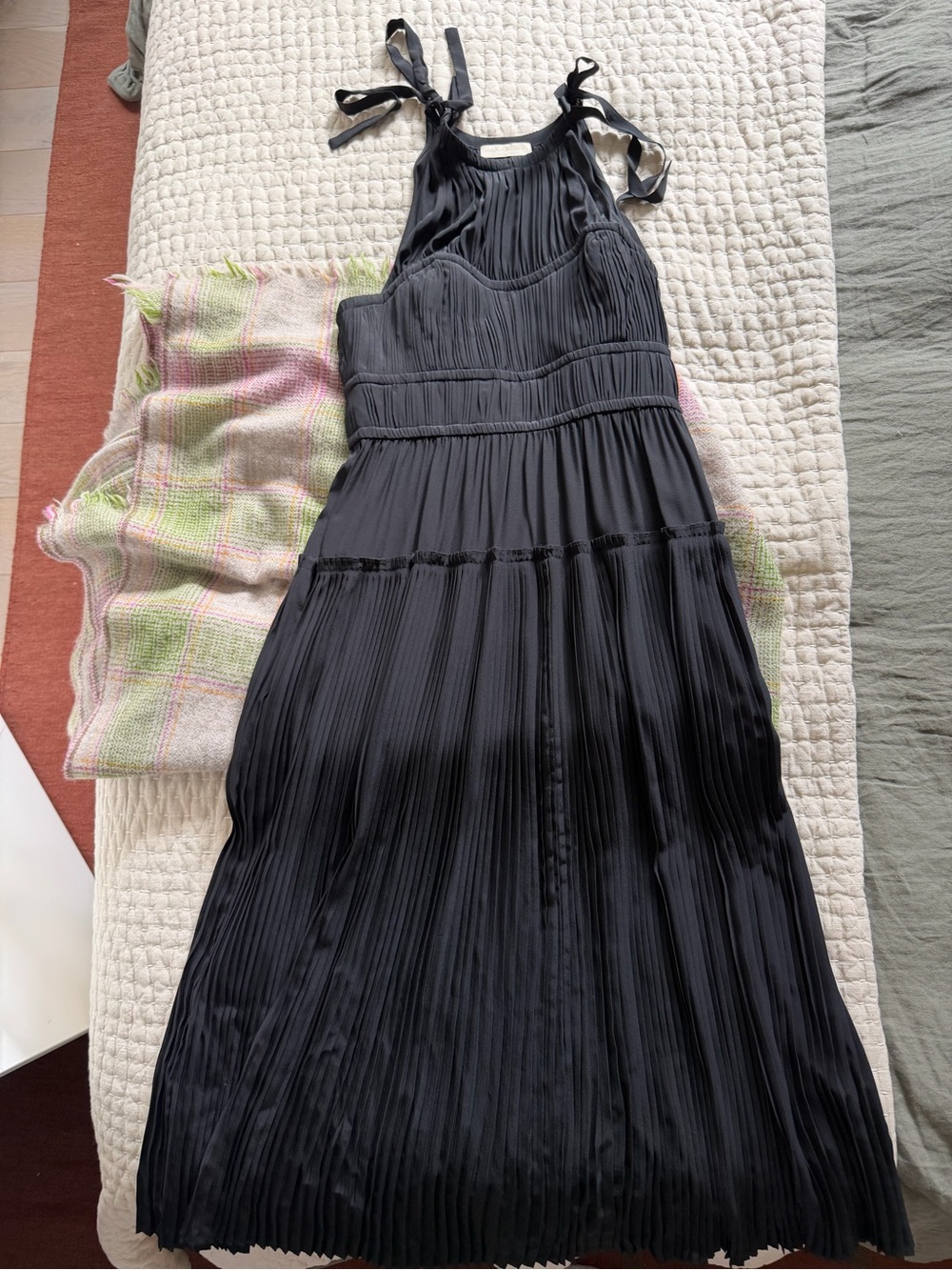 Ulla Johnson black midi dress. 4